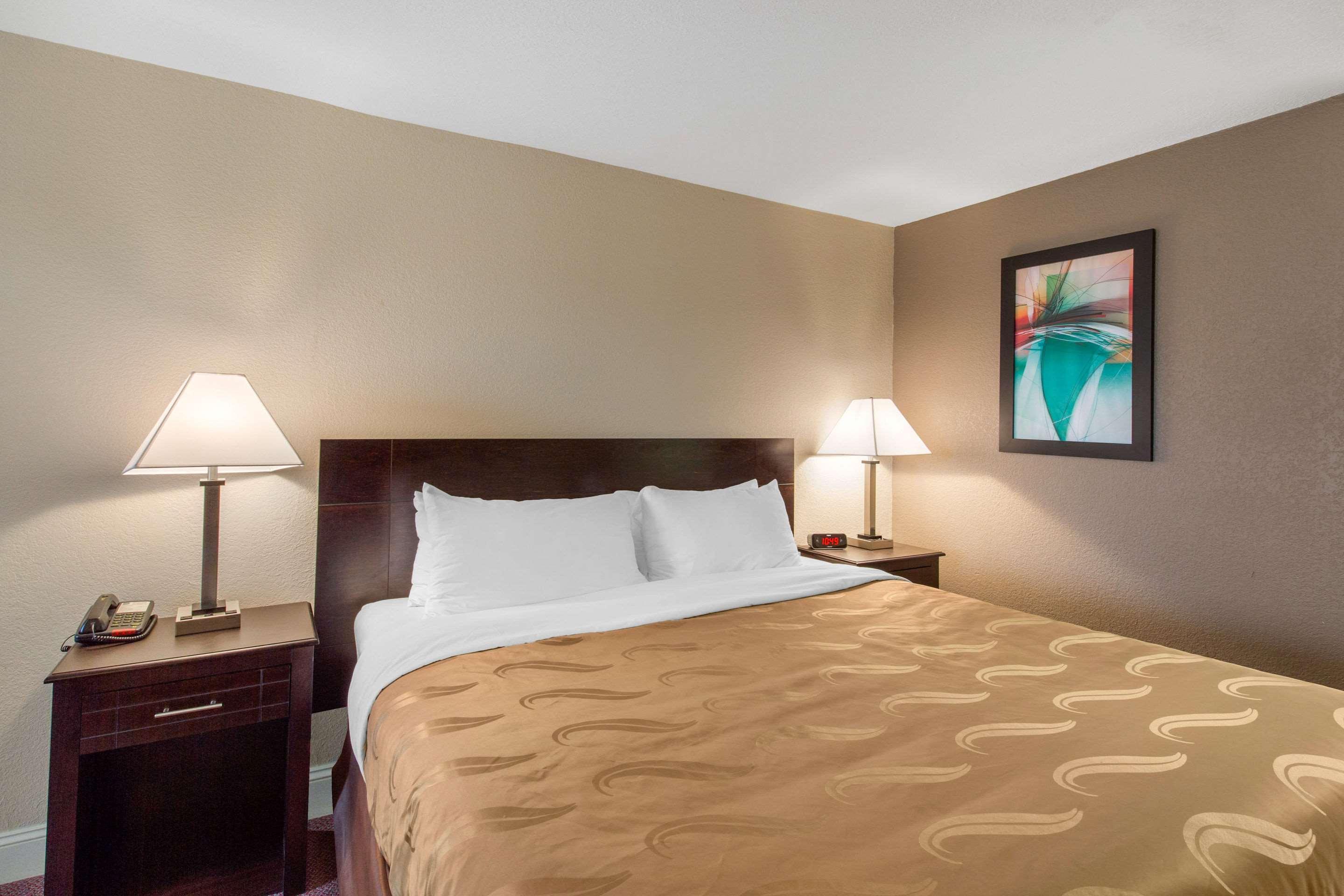 Quality Inn And Suites Port Arthur Nederland Exteriör bild